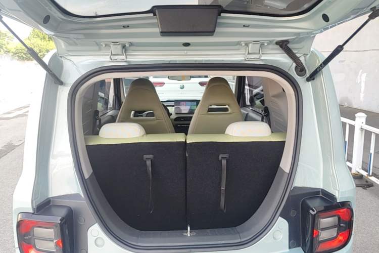 Used Geely Galaxy Panda 2023 Panda Mini 200km Endurance Bear