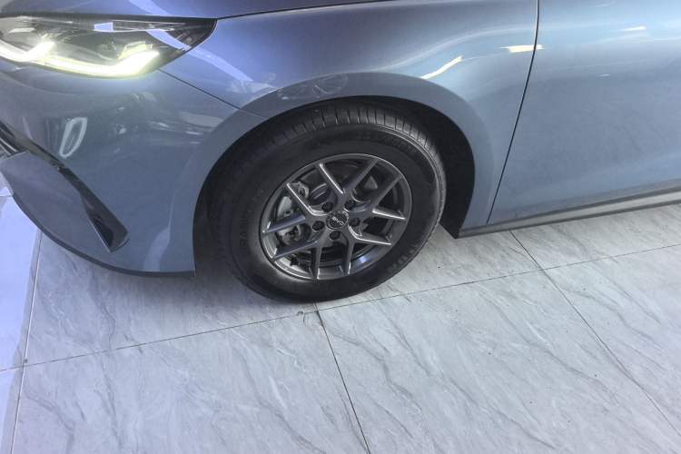 Used BYD Seal 06 New Energy 2024 DM-i 80KM Luxury Model
