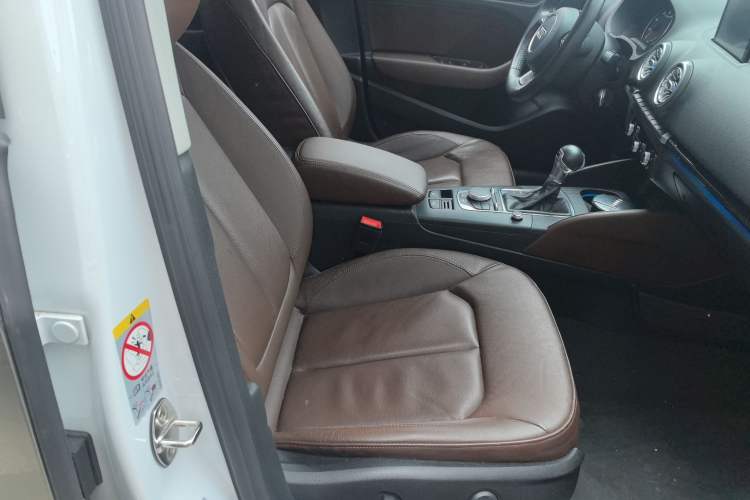 Used Audi A3 2015 Sportback 35 TFSI Millionth Anniversary Comfort Model
