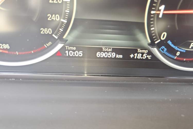 Used BMW 5 Series 2017 525Li Leading Model