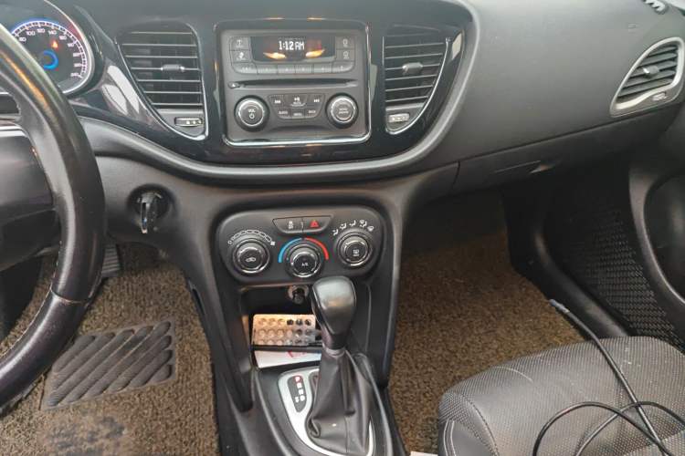 Used Fiat Viaggio 2012 1.4T Automatic Jingxiang Edition Audio And AC Panel