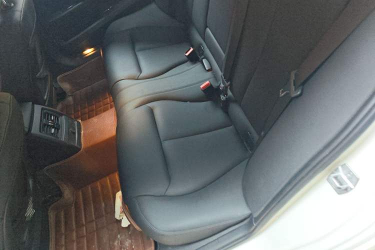 Used BMW 3 Series 2014 320Li Fashion Model