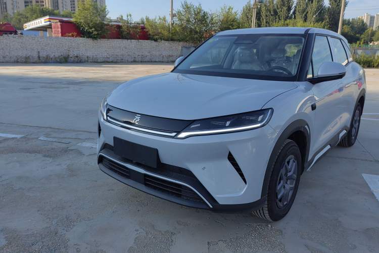 Used BYD Yuan UP 2025 Intelligent Driving Version 401 KM Dynamic Edition