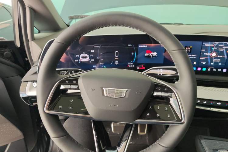 Used Cadillac OPTIQ 2024 Standard Range Version
