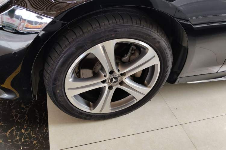 Used Mercedes-Benz E-Class 2019 E 200 L Sport Edition