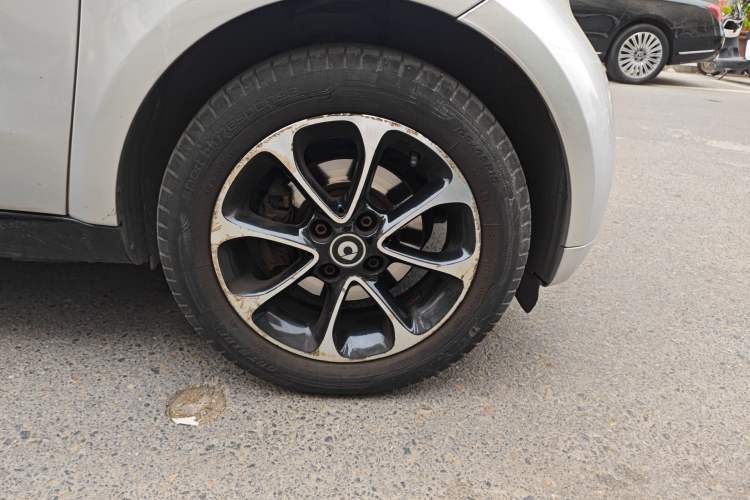 Used smart fortwo 2015 1.0L 52 kW Hardtop Passion Edition
