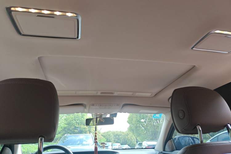 Used Mercedes-Benz E-Class 2017 E 300 L Sporty and Stylish Model Headliner