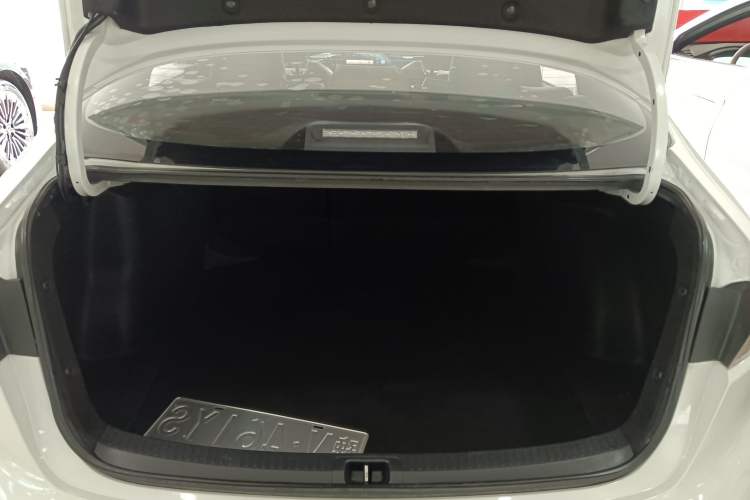 Used Toyota Levin 2021 185T CVT Luxury Edition Trunk