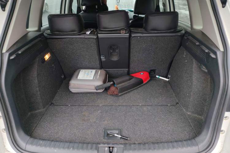 Used Volkswagen Tiguan L 2015 1.8TSI Automatic Two-Wheel Drive Trend Edition
