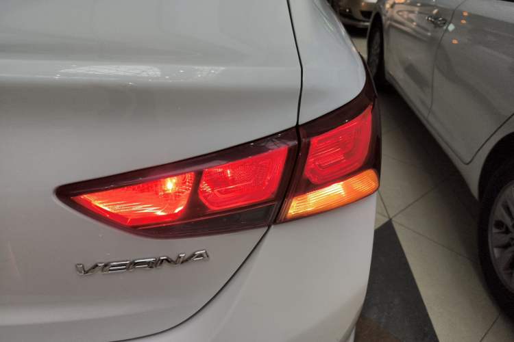 Used Hyundai Verna (new generation) 2016 1.4L Automatic Cool Edition GLS