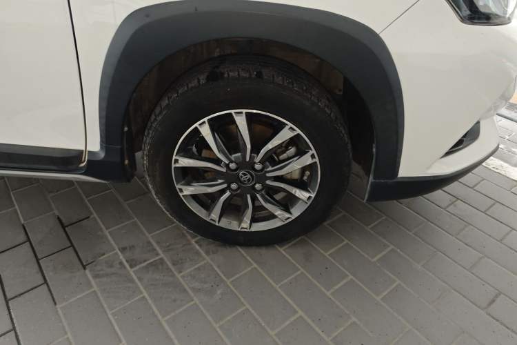 Used Toyota YARiS L Zhi Xuan 2021 X-Trail 1.5L CVT Luxury Edition