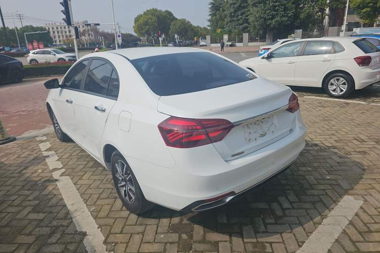 Used Geely Auto Emgrand 2019 Leading Edition 1.5L Manual Luxury Model China VI Standard