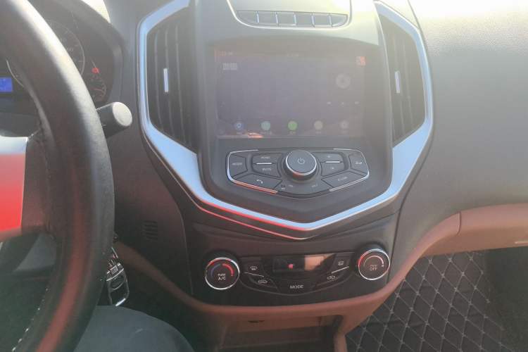 Used Geely Auto Diamond 2016 1.5L Manual Entry-Level Trim
