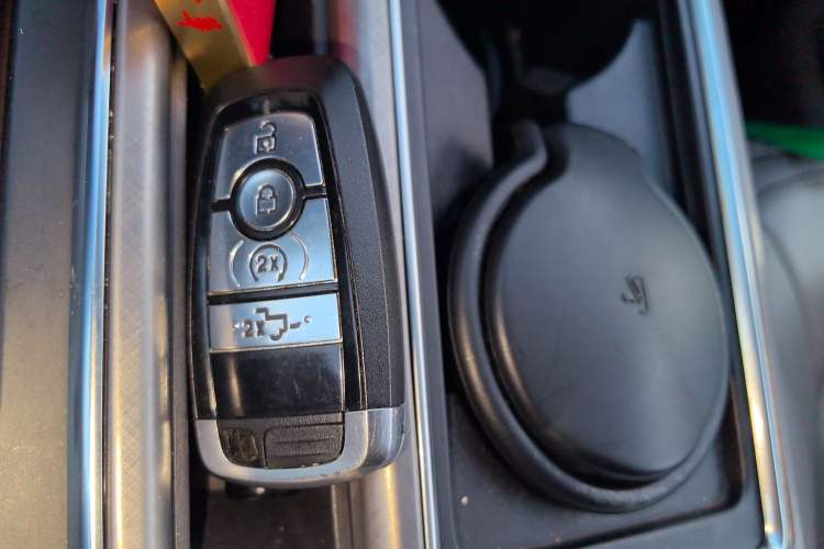 Used Ford F-150 Raptor 2019 3.5T LTD Vehicle Key