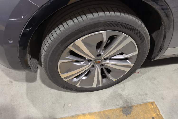 Used Hongqi E-HS9 2021 460 km Range Flagship Edition Six-Seater
