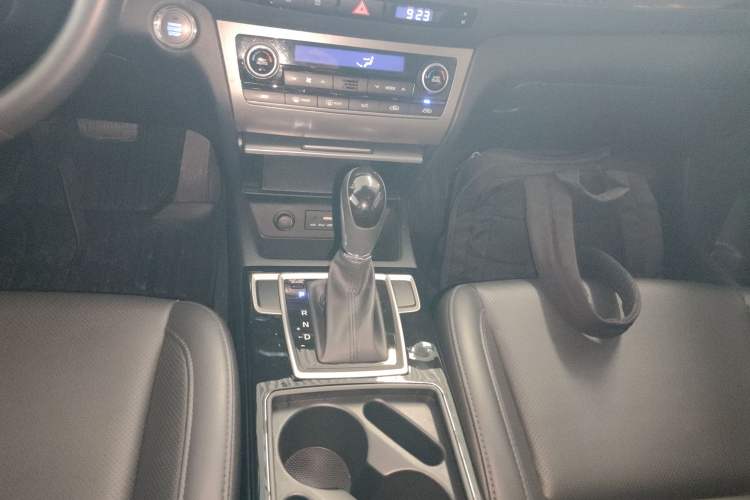 Used Hyundai Mistra 2014 1.8L Automatic Deluxe DLX Model
