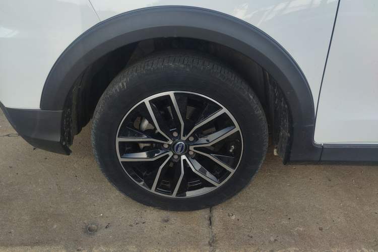 Used SWM X3 2022 1.5L Manual Comfort Edition