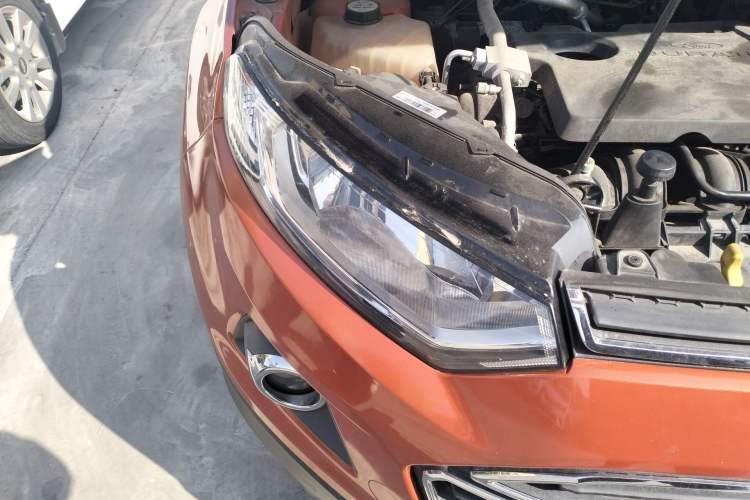 Used Ford EcoSport 2013 1.5L Automatic Prestige Model Right Front Headlight