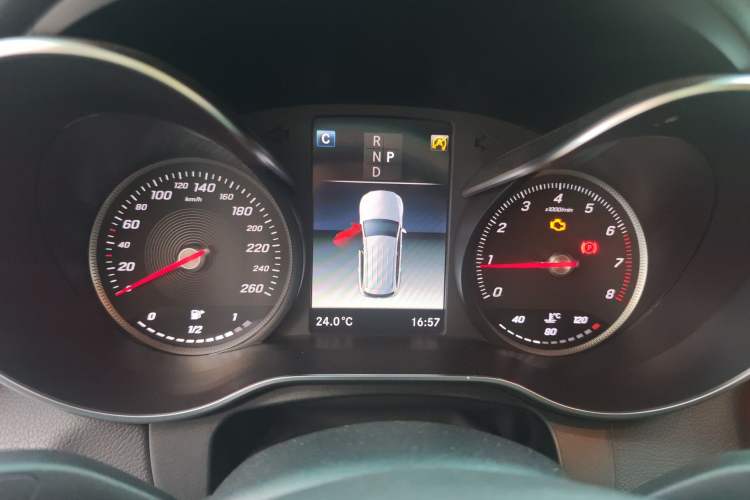 Used Mercedes-Benz GLC 2019 GLC 260 L 4MATIC Dynamic Model Instrument Cluster