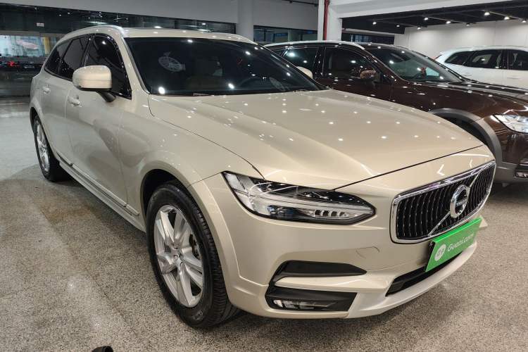 Used Volvo V90 2019 Cross Country T5 AWD Smart Range Version China V Standard
