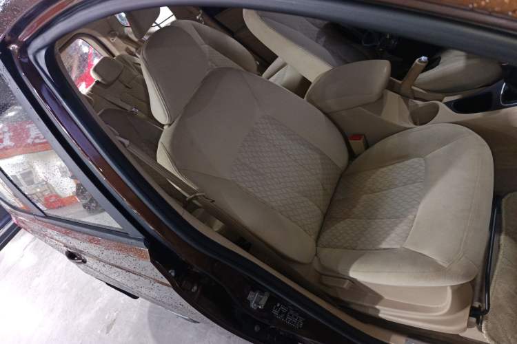 Used Baojun 730 2016 1.5L Manual Value Edition 7 Seats China V Emission Standard
