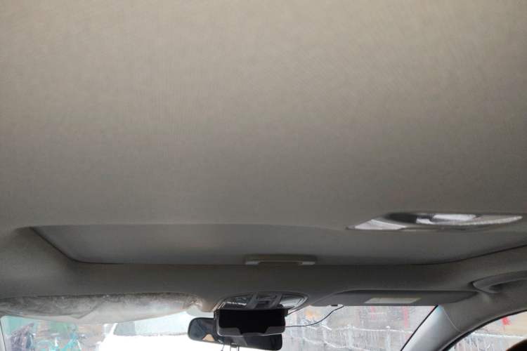 Used Hyundai Elantra (6th Generation / Lingdong) 2016 1.6L Automatic ZhiXuan – Elite Version Headliner