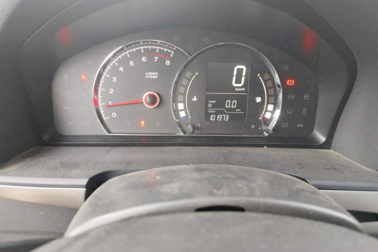 Used Roewe 350 2015 1.5L Manual Luxury Sunroof Edition