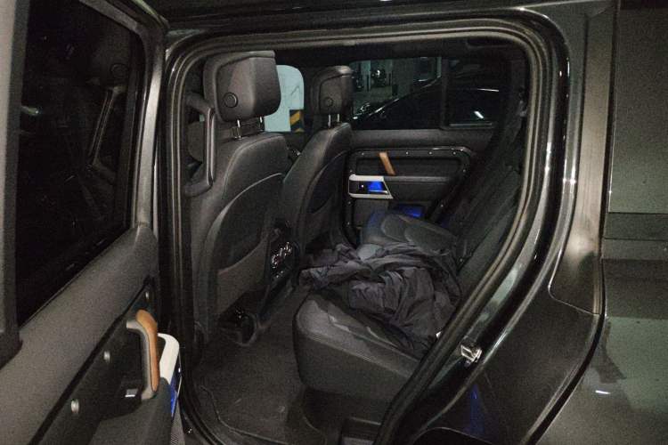 Used Land Rover Defender 2023 110 3.0T P400 X-DYNAMIC HSE