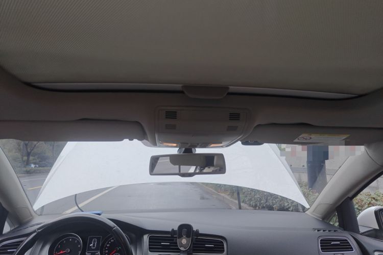 Used Volkswagen Golf 2015 1.4TSI Automatic Luxury Model
