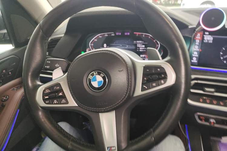 Used BMW X5 2019 xDrive40i Luxury Model with M Sport Package
