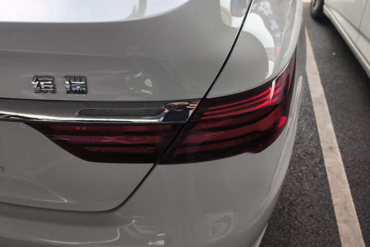 Used Geely Auto Binray 2021 1.4T CVT Asian Games Edition Exterior 3