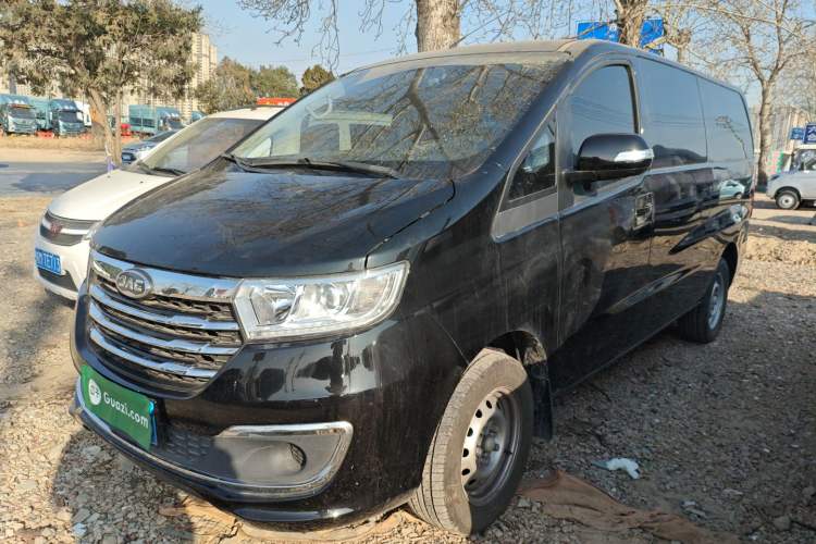 Used JAC Refine M3 2025 PLUS 1.8L Manual Comfort Version 7/8 Seats