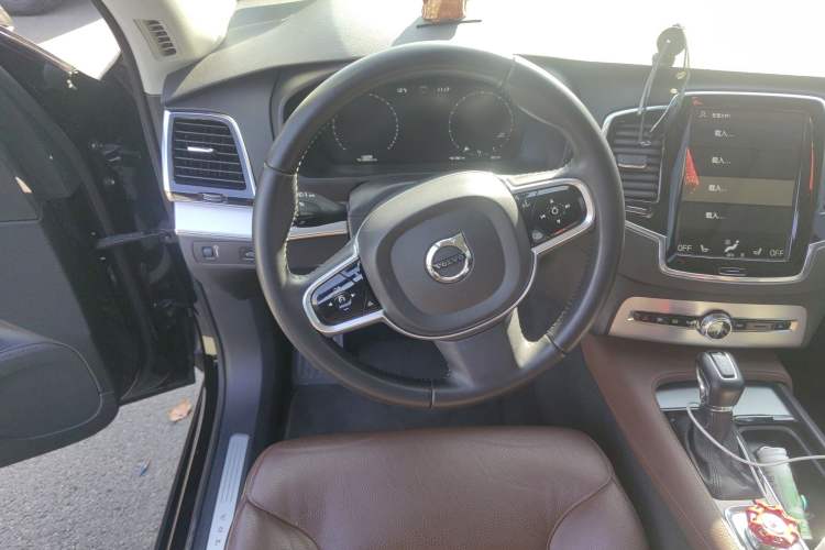 Used Volvo XC90 2018 T6 Zhiyi Edition 7-Seater