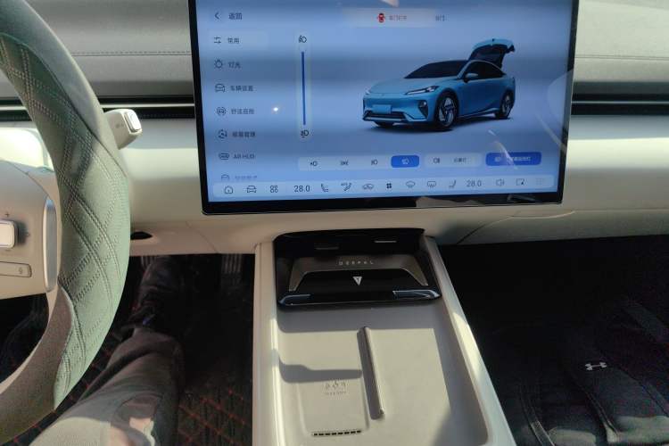 Used Deepal L07 2024 230Max Range-Extended Version Audio And AC Panel