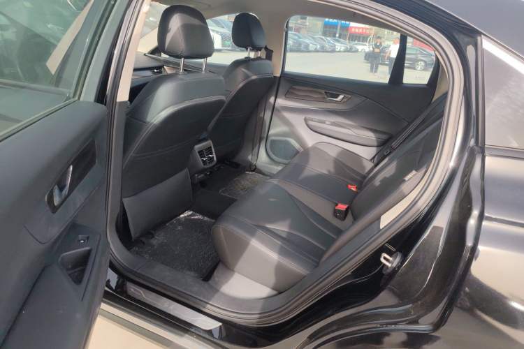 Used Hongqi E-QM5 2021 Charging Version Flagship Edition
