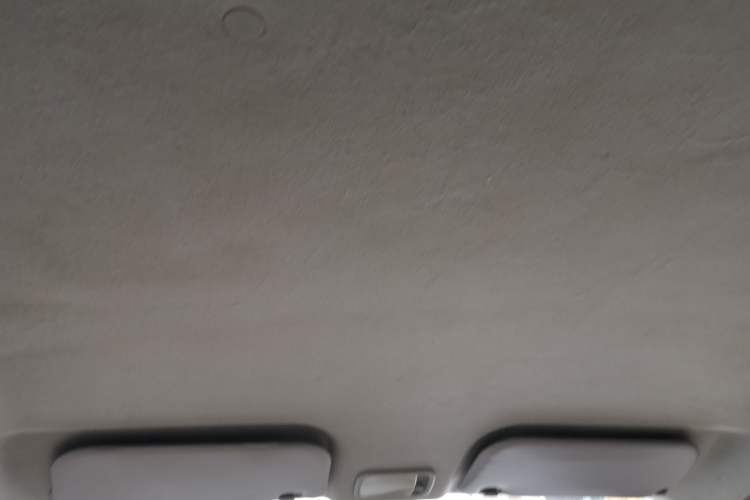 Used Wuling Rongguang V 2015 1.5L Base Version Headliner