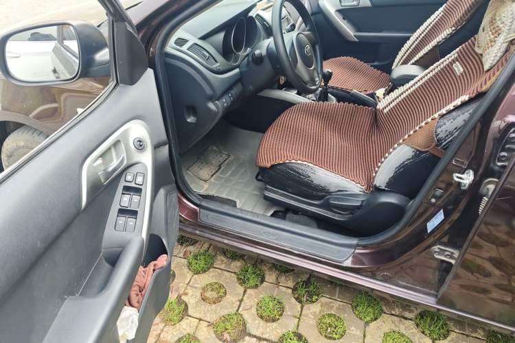 Used Kia Forte 2014 1.6L MT GL
