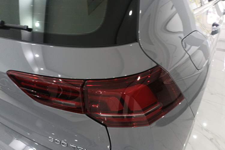 Used Volkswagen Golf 2025 Facelifted 300TSI Pro
