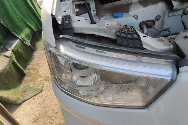 Used Karry Jiangtun 2022 Jiangshun No.1 Ultra-Performance Edition by Guoxuan Hi-Tech Right Front Headlight