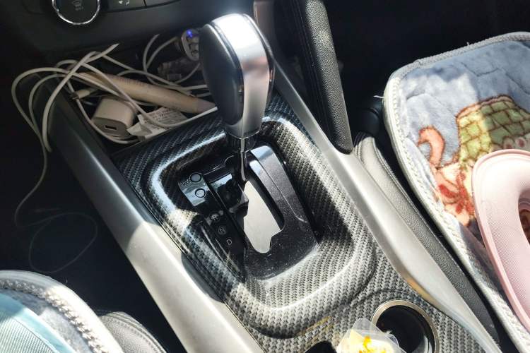 Used Renault Kadjar 2017 2.0L Two-Wheel-Drive Leading Edition
