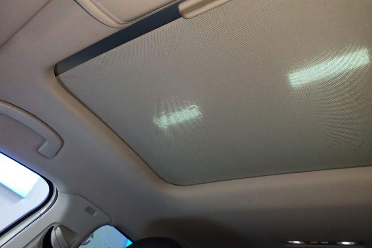 Used Volkswagen Lamando 2019 280TSI DSG Comfort Edition China VI standard Headliner