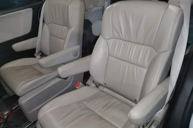 Used Honda Odyssey 2017 2.4L Luxury Edition Left Rear Seat