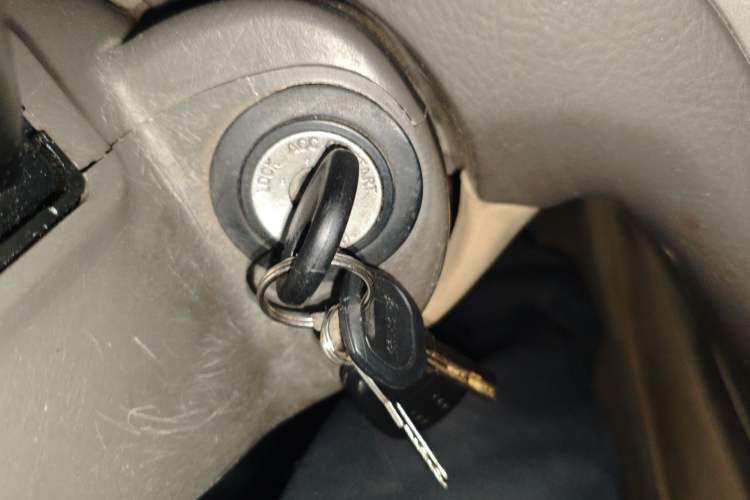 Used Hyundai Elantra 2007 1.6L Manual Comfort Model Vehicle Key