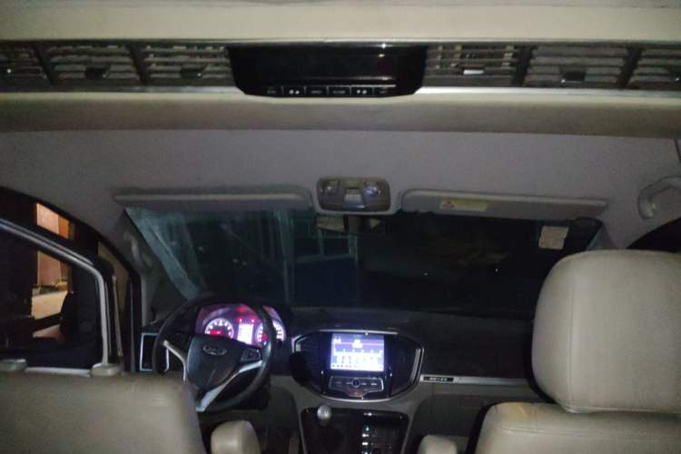 Used JAC Refine M4 2016 2.0L Manual Luxury Smart Version
