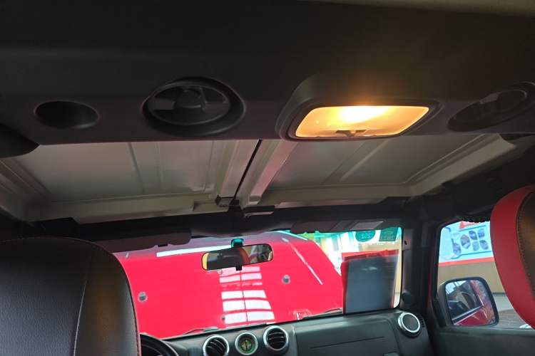 Used BAIC Off-Road BJ40 2017 40L 2.3T Automatic All-Wheel Drive Ring of the Tower Champion Edition