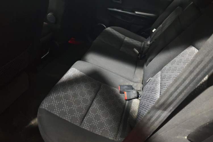 Used Haval H5 Classic 2015 2.0T Manual Two-Wheel Drive Advanced Version

