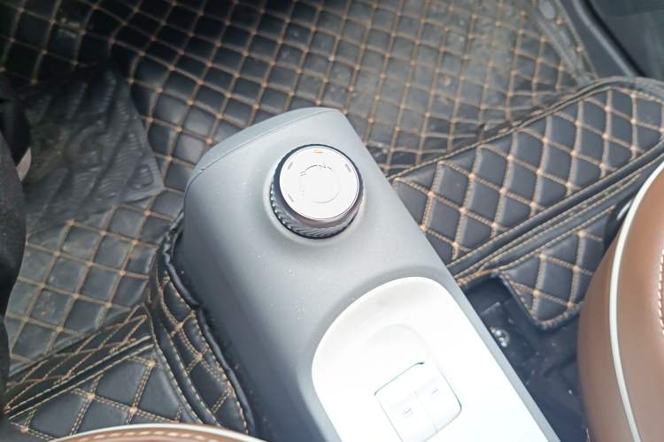 Used Wuling Hongguang MINIEV 2022 GAMEBOY 200km Gaming Edition with Lithium Iron Phosphate