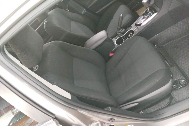 Used Toyota Corolla 2017 Revised Version 1.2T S-CVT GL-i