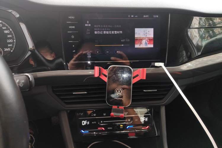 Used Volkswagen Bora 2021 280TSI DSG Elite Smart Connectivity Version Audio And AC Panel