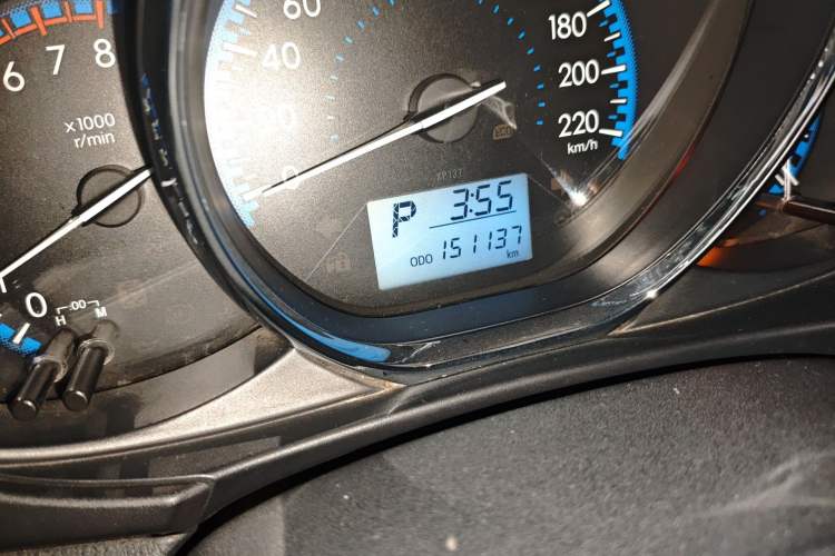 Used Toyota Vios 2017 1.5L CVT Innovation Edition Odometer Close Up